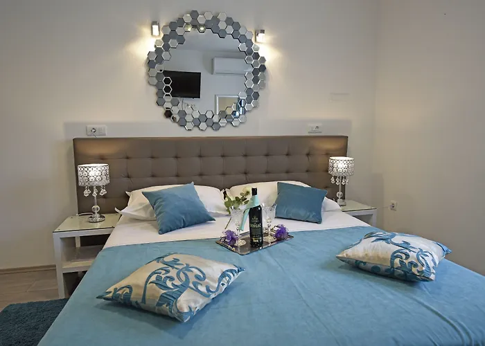 Guest house Kuzma 2 Split