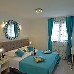 Kuzma 2 Guest house Split